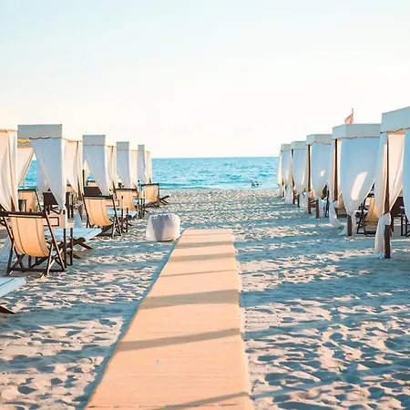 Great Private For Family Holidays And Cultural Outings Near Dei Marmi Recommended 别墅 马里纳-迪-皮特拉桑塔