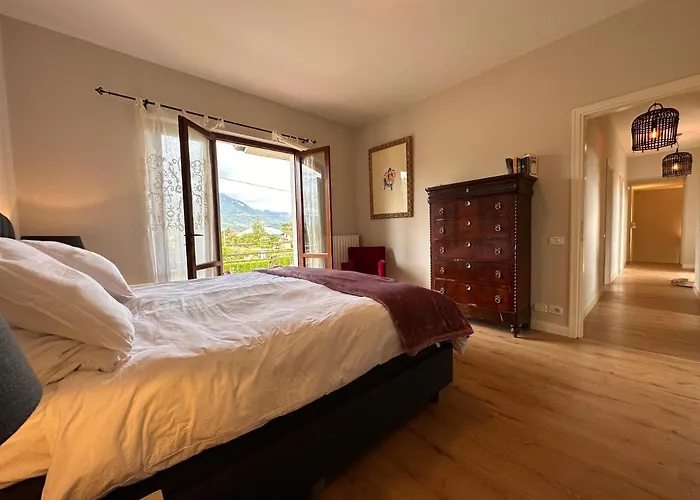 Great Private For Family Holidays And Cultural Outings Near Dei Marmi Recommended * Marina di Pietrasanta