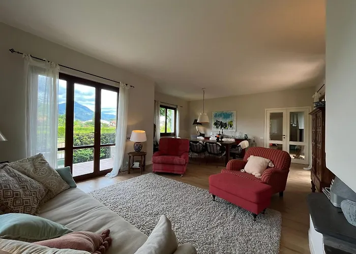 Great Private For Family Holidays And Cultural Outings Near Dei Marmi Recommended *