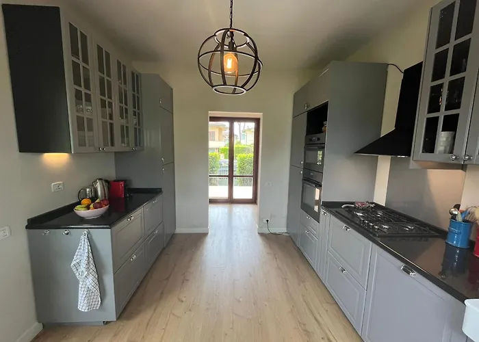 Great Private For Family Holidays And Cultural Outings Near Dei Marmi Recommended *