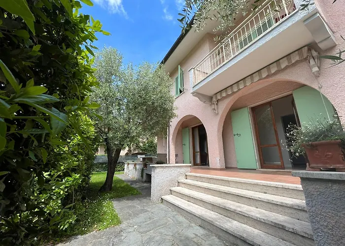 Great Private For Family Holidays And Cultural Outings Near Dei Marmi Recommended וילה מרינה די פיאטרסנטה